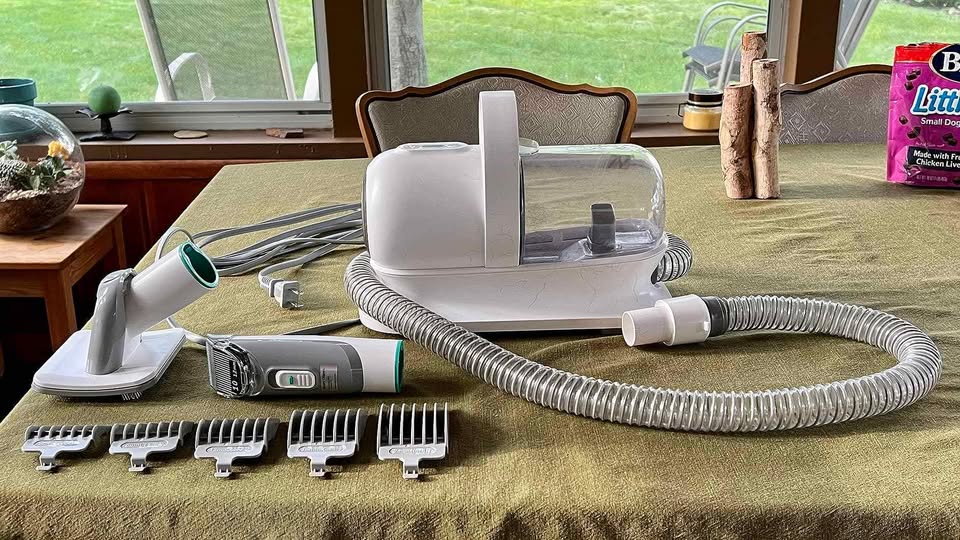 Purely Paws™ Advanced Pro 7-in-1 All-Inclusive Pet Grooming Kit